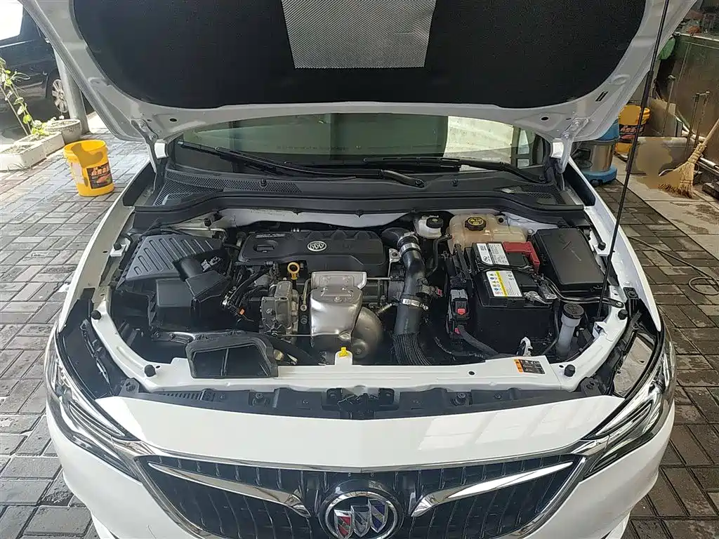 BUICK YINGLANG