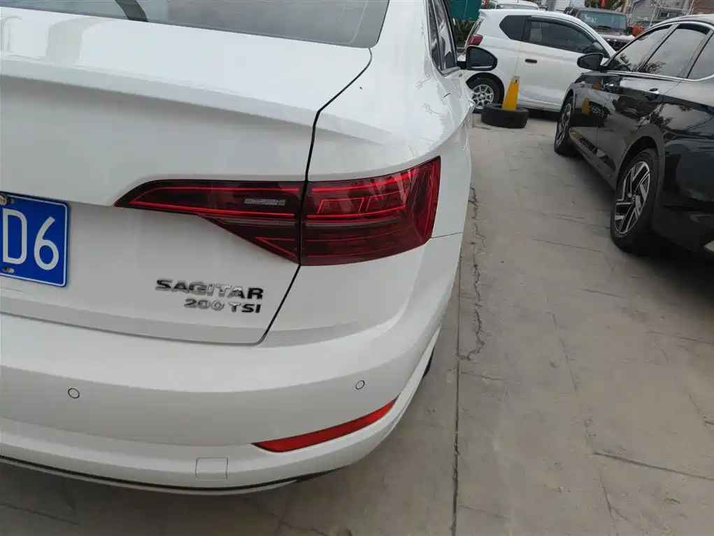 Volkswagen Sagitar 2019 200TSI DSG Comfort Edition China VI фото 8