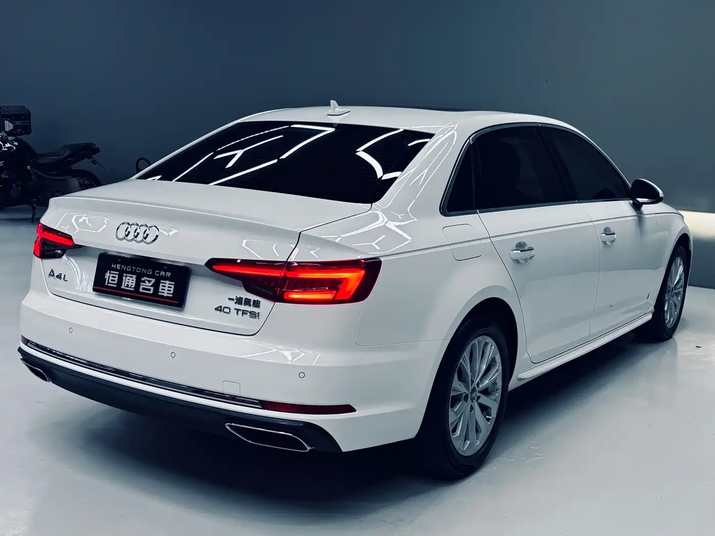 Audi A4L 2019 40 TFSI Fashion (China V) фото 5
