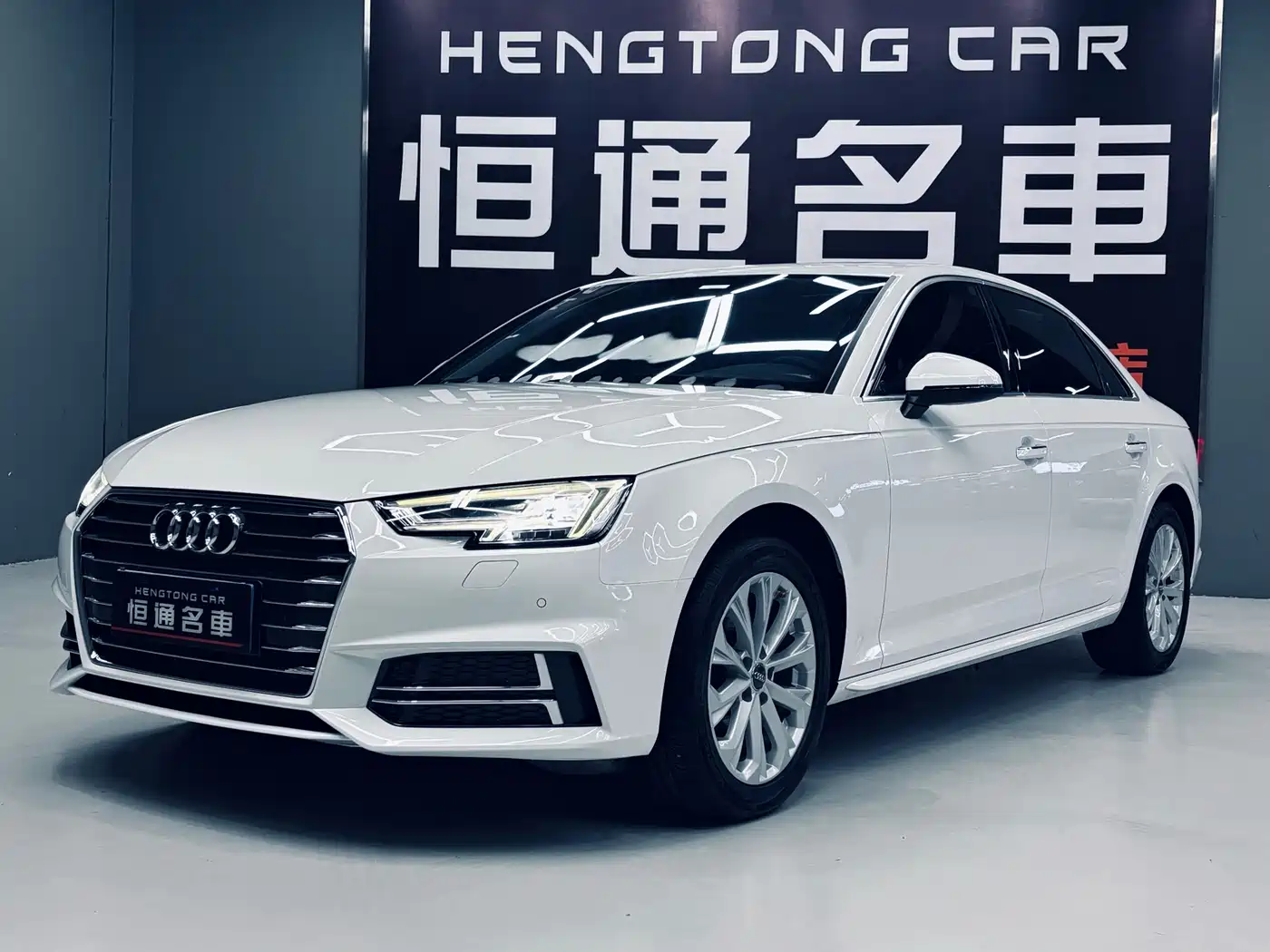 Audi A4L 2019 40 TFSI Fashion (China V)