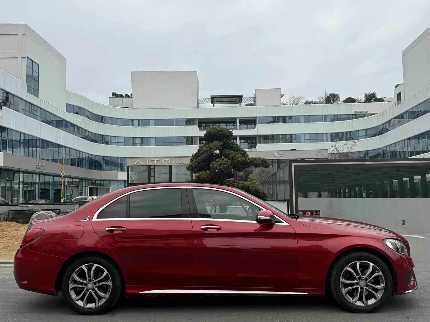 Mercedes-Benz C-Class 2015 Facelift C 180 L Sport фото 13