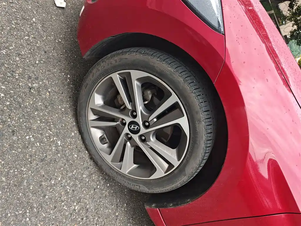 Hyundai Elantra 2016 Model 1.6L Automatic Smart Elite фото 25