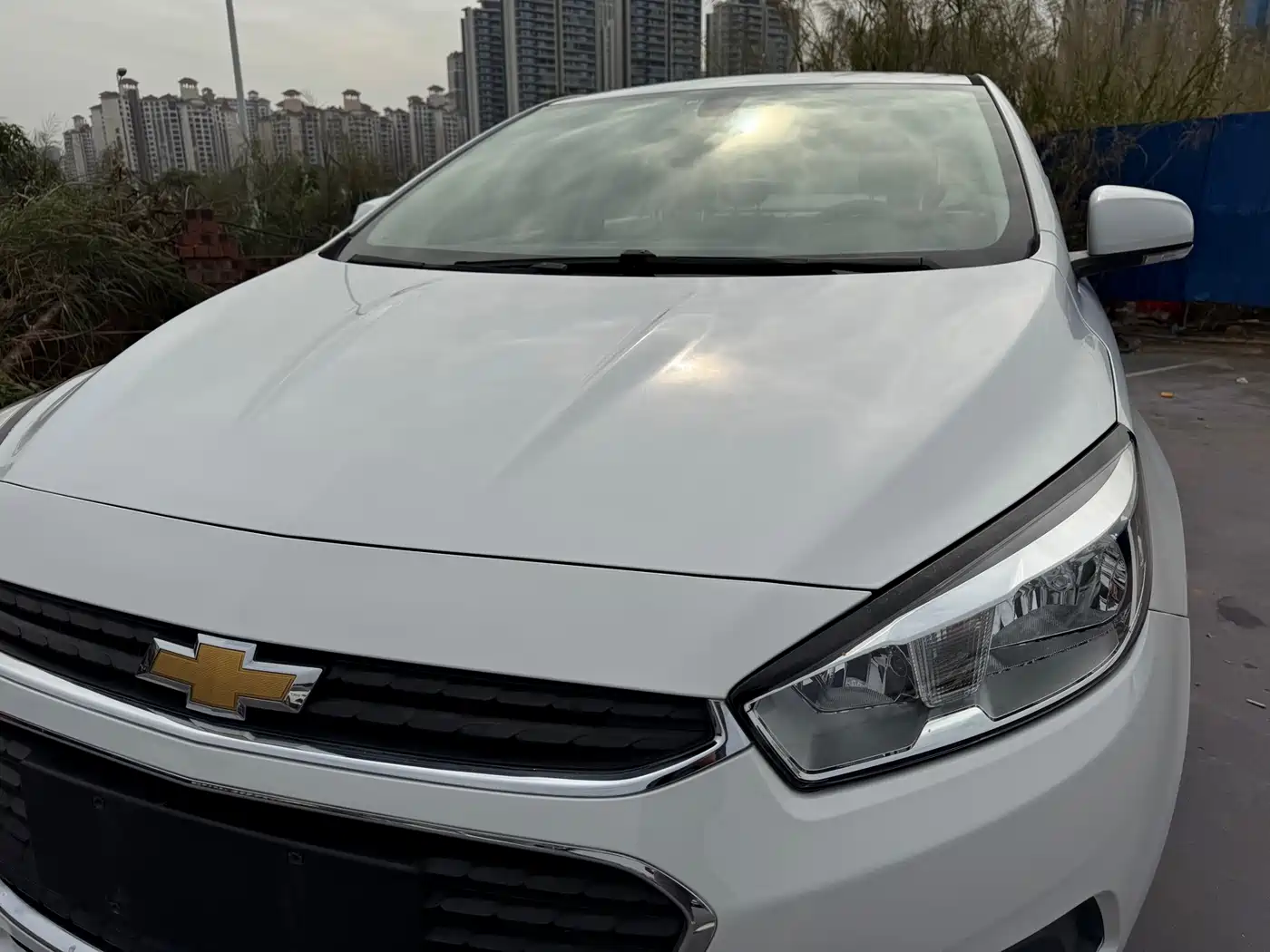 Chevrolet Cruze 2015 1.5L Automatic Fashion Navigation Edition фото 8