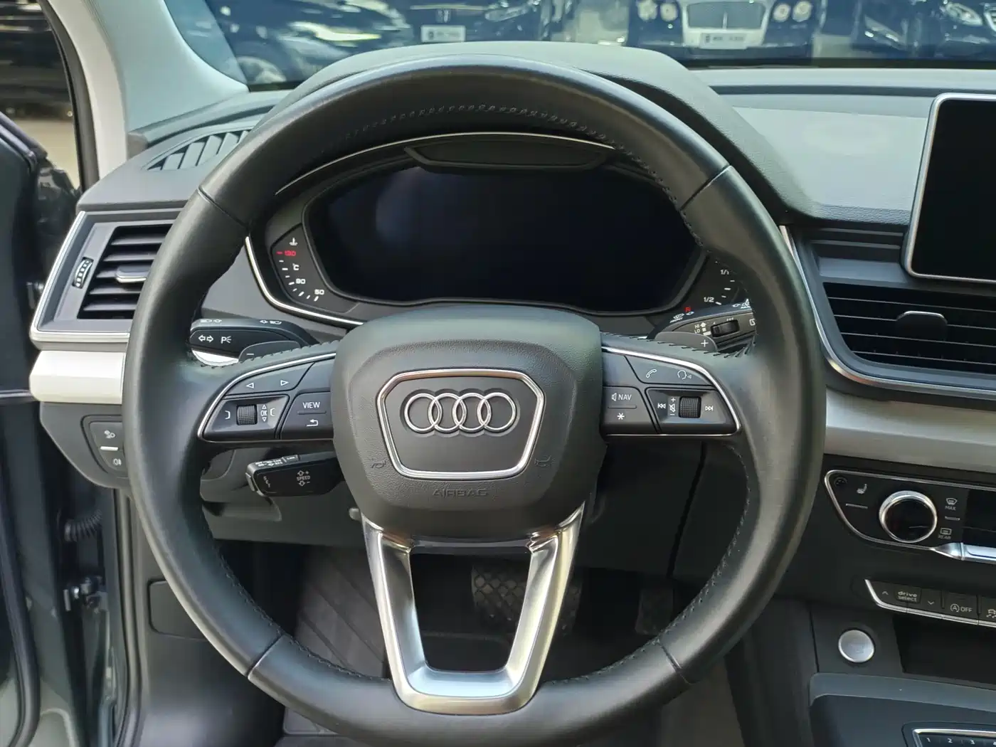 Audi Q5L 2020 40 TFSI Prestige Fashion фото 7