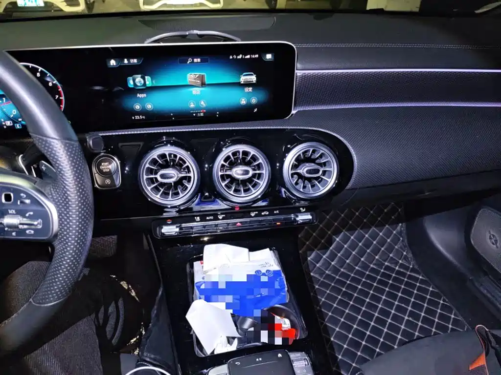 Mercedes-Benz A-Class 2020 A 200 L Sport Sedan фото 6