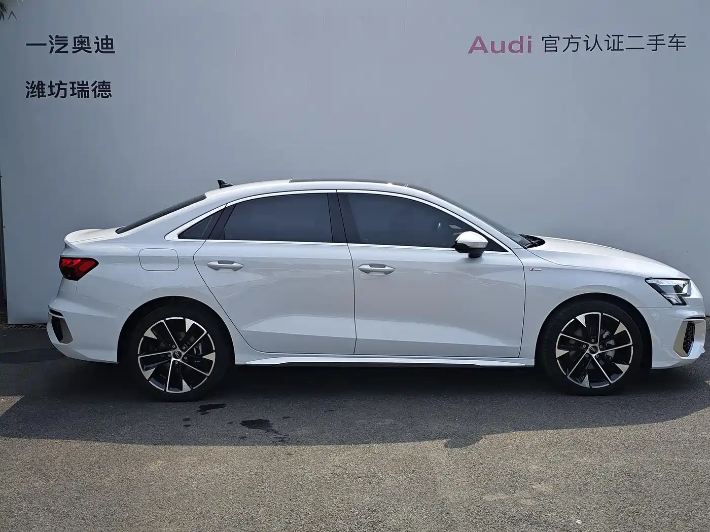 Audi A3 2024 Model A3L Limousine 35 TFSI Fashion Sport фото 2