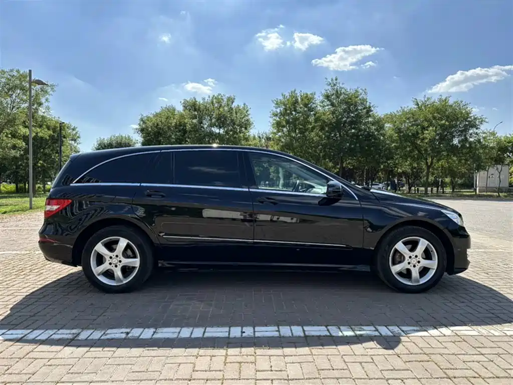Mercedes-Benz R-Class 2015 R 320 4MATIC Luxury фото 5