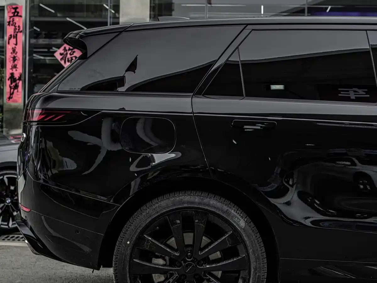Land Rover Range Rover Sport фото 6