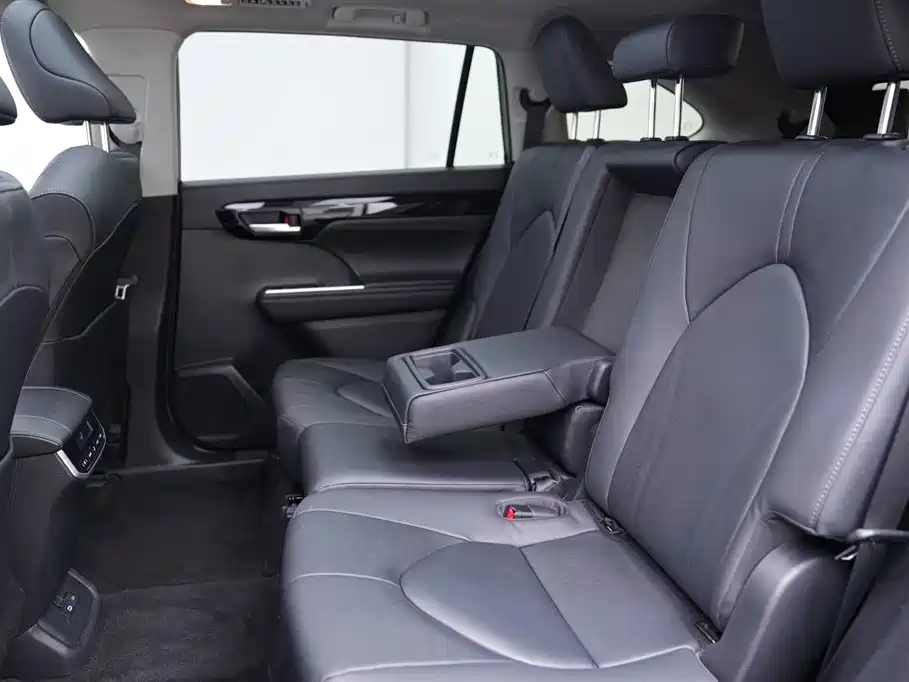 Toyota Highlander 2022 Model Dual Engine 2.5L 4WD Premium Edition 7-Seater фото 14