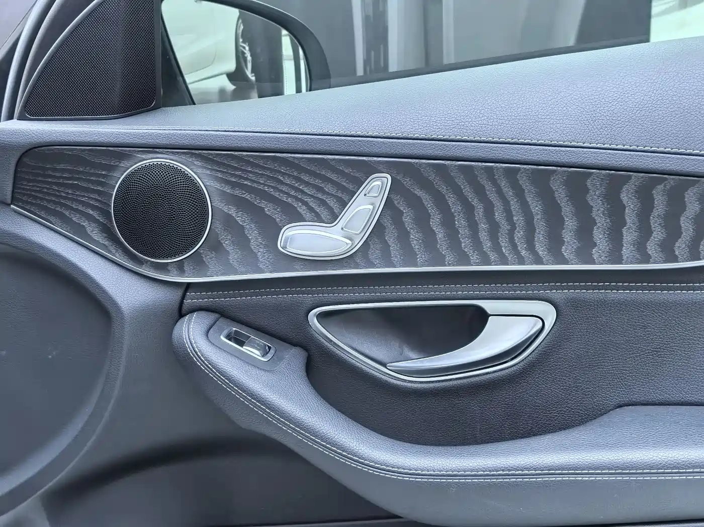 Mercedes-Benz C-Class 2019 C 180 L Fashion Sport Edition фото 25