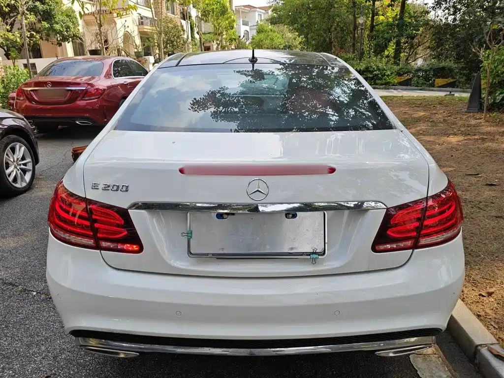 Mercedes-Benz E-Class (Import) 2014 E 200 Coupe фото 4