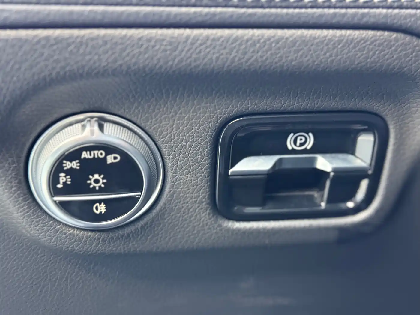 Mercedes-Benz EQS 2022 Model Year Facelift 450+ Pioneer Edition фото 26