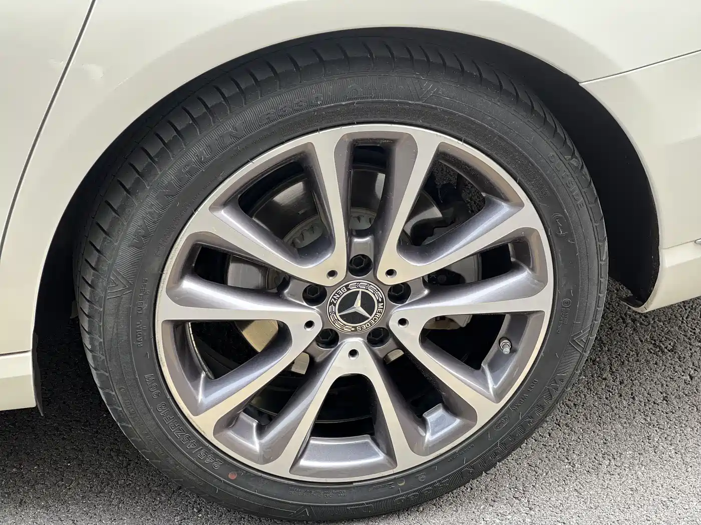 Mercedes-Benz E-Class 2019 E 260 L фото 20