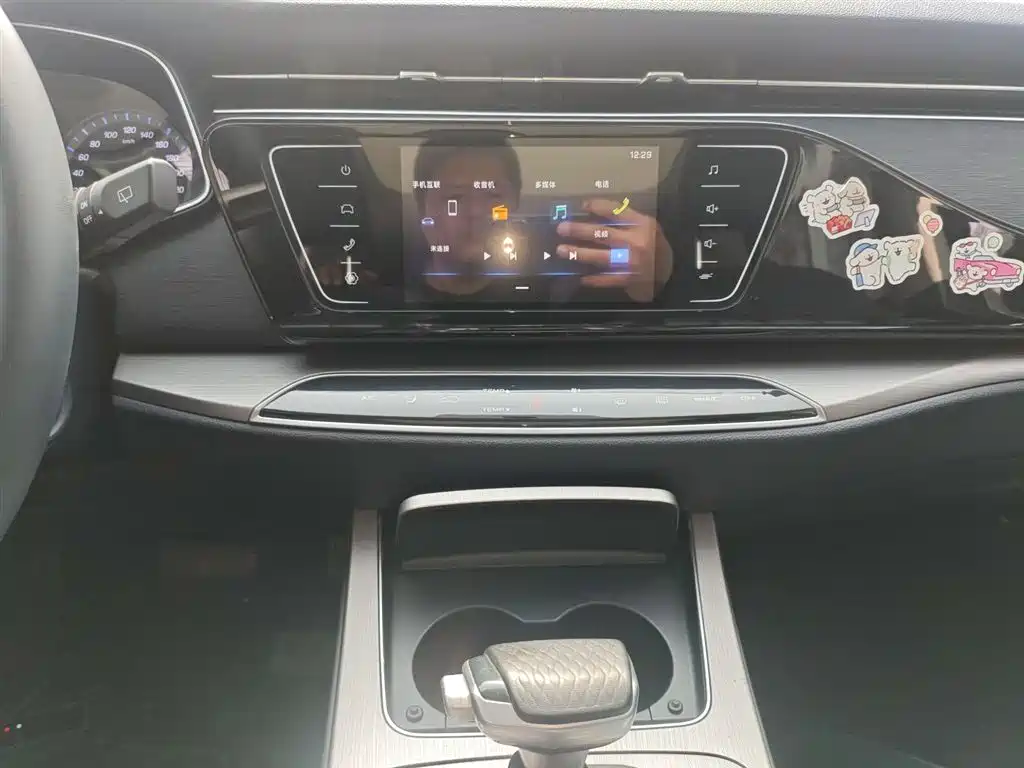 صورة 9 - Changan Oshan X7
