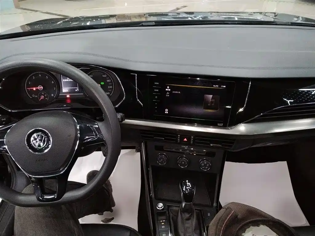 Volkswagen Passat 2020 280TSI Business Edition China VI фото 6