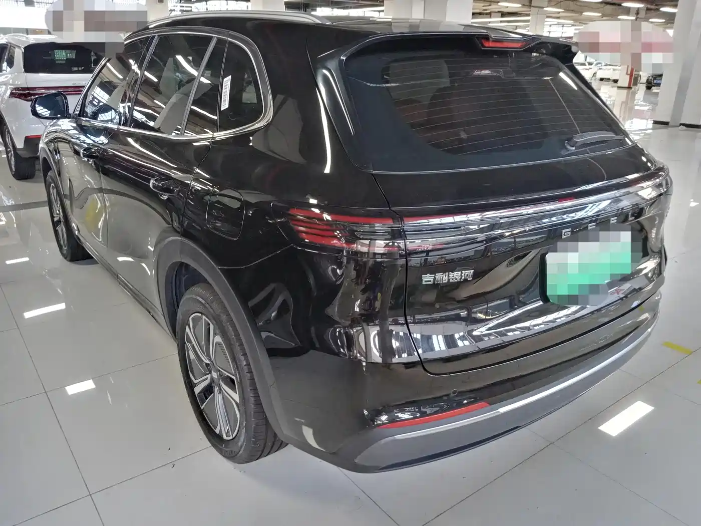 Geely Galaxy Galaxy Starship 7 EM-i 2025 120km Navigation Edition фото 18