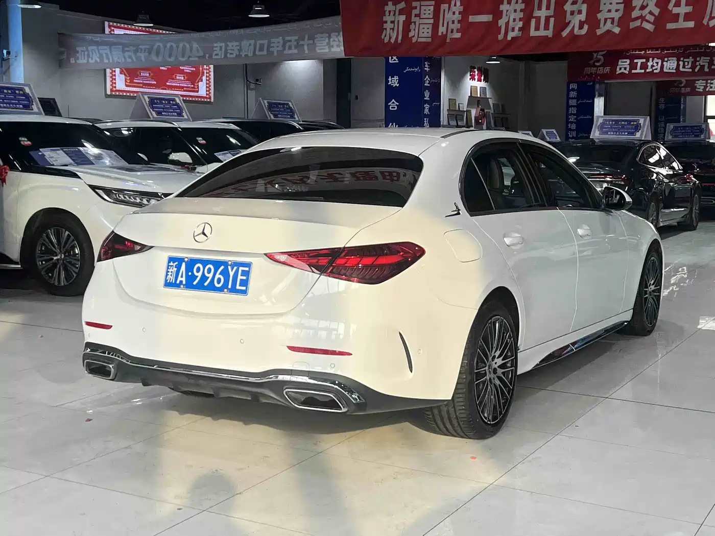 Mercedes-Benz C-Class 2023 Facelift C 200 L Sport Edition фото 9