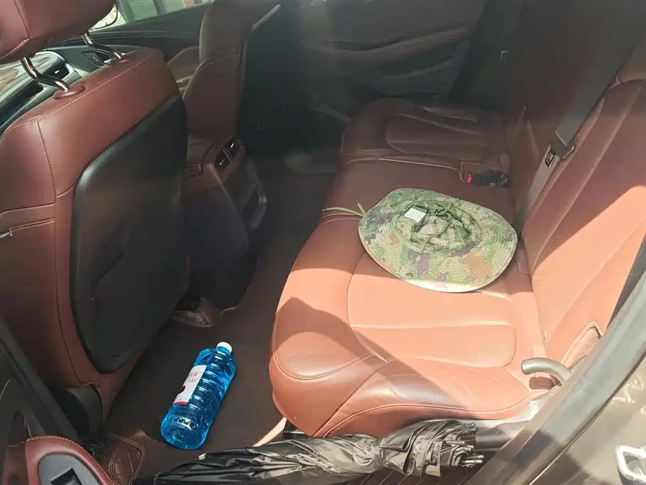 Buick Envision Plus 2017 28T AWD Luxury фото 11