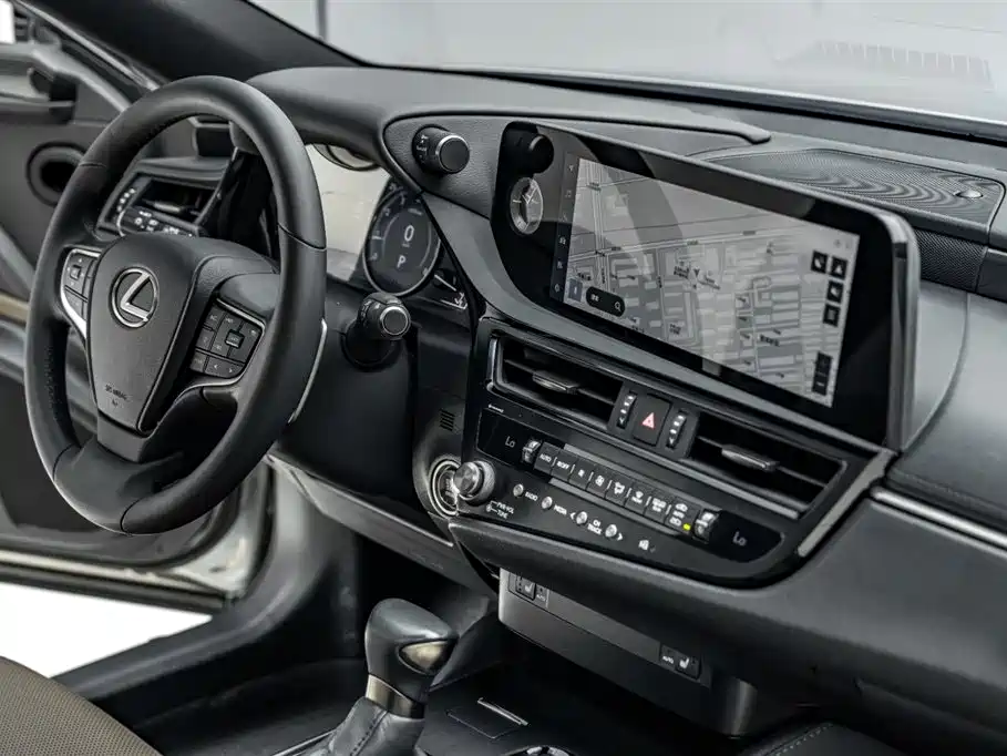 Lexus ES 2022 200 Excellence Edition фото 23