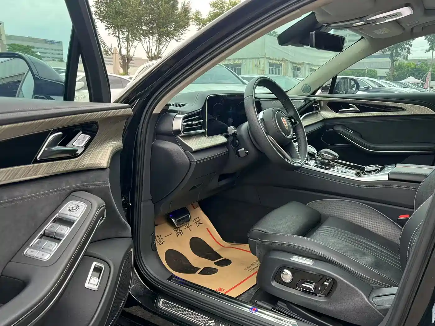 Hongqi H9 2020 3.0T Smart Connect Flagship 4-Seater фото 15