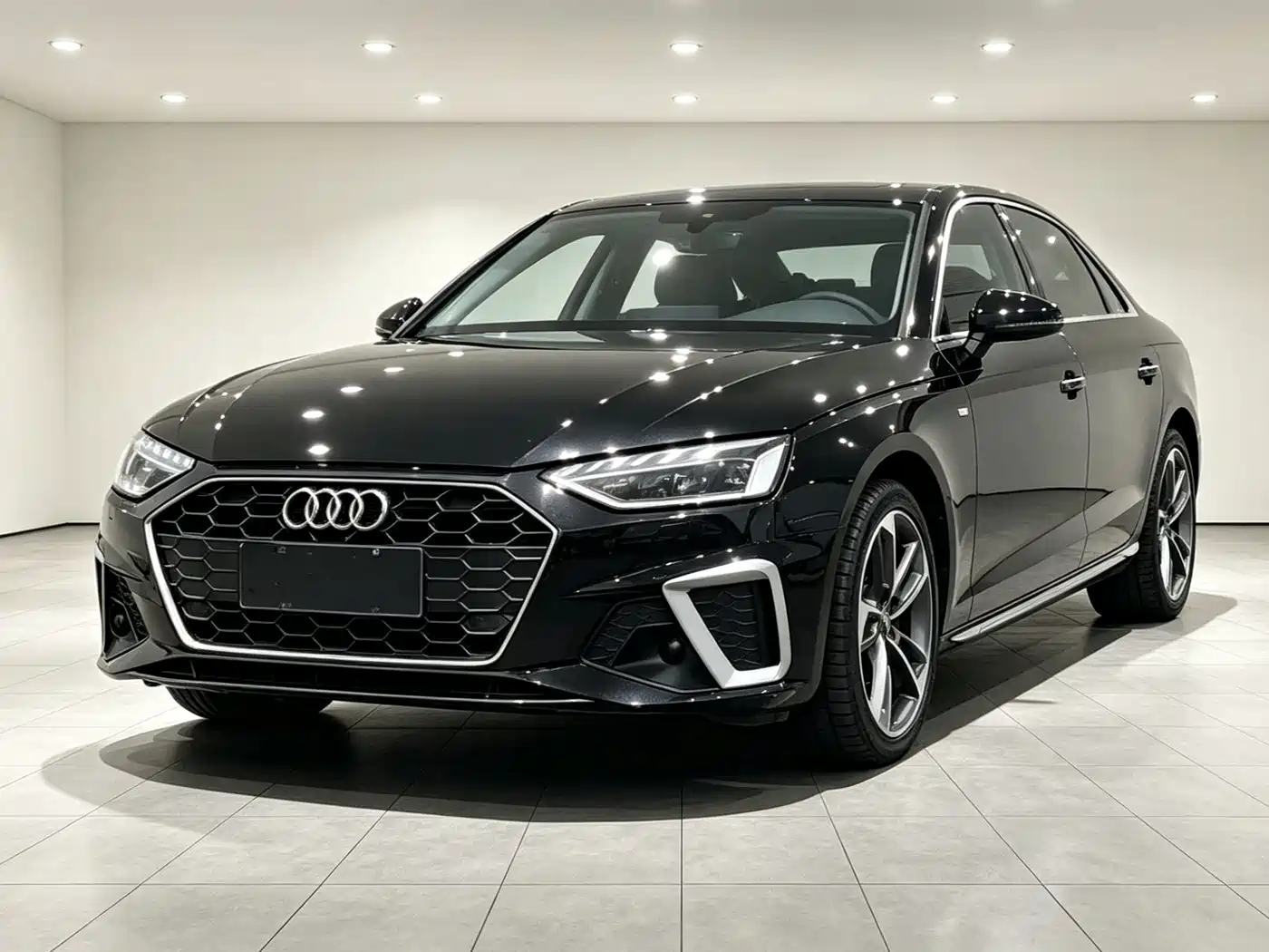 Audi A4L 2020 40 TFSI Fashion Dynamic Edition фото 3
