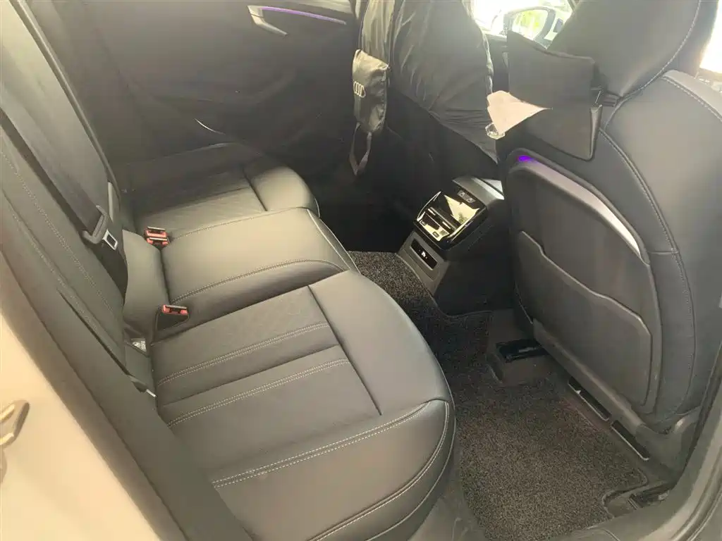 Audi A5L 2025 2.0T Navigation Edition фото 7