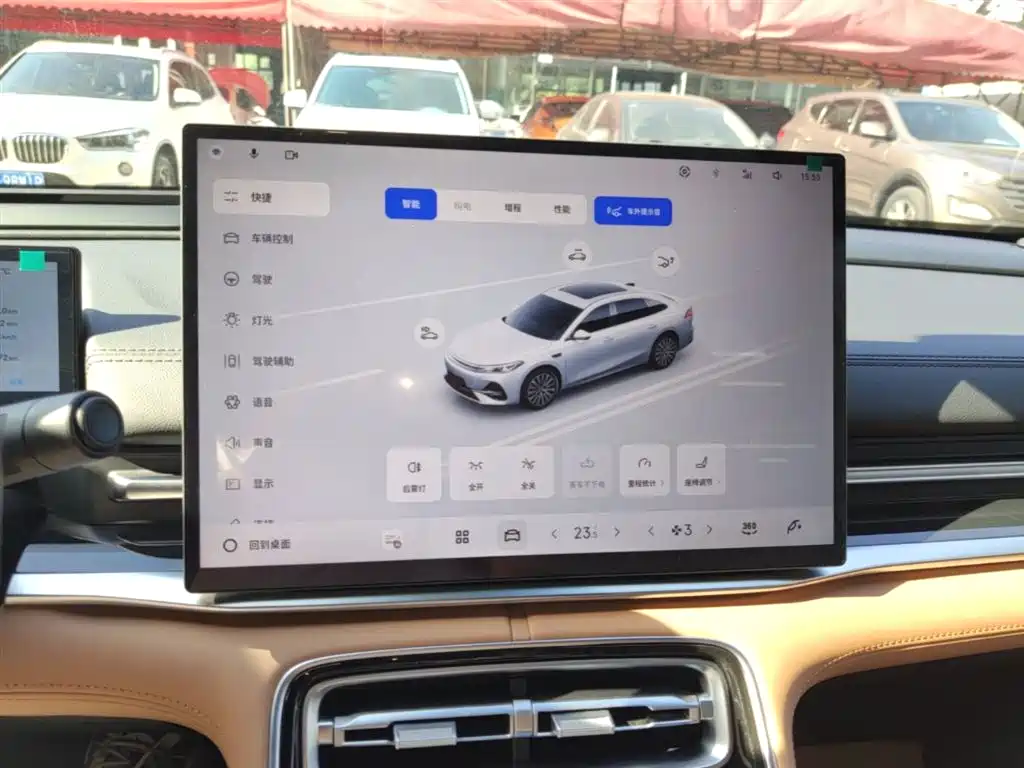Geely Galaxy Galaxy A7 2025 EM-i фото 13