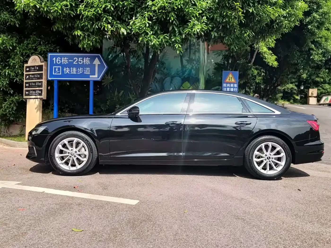 Audi A6L 2021 40 TFSI Luxury Elegance фото 9