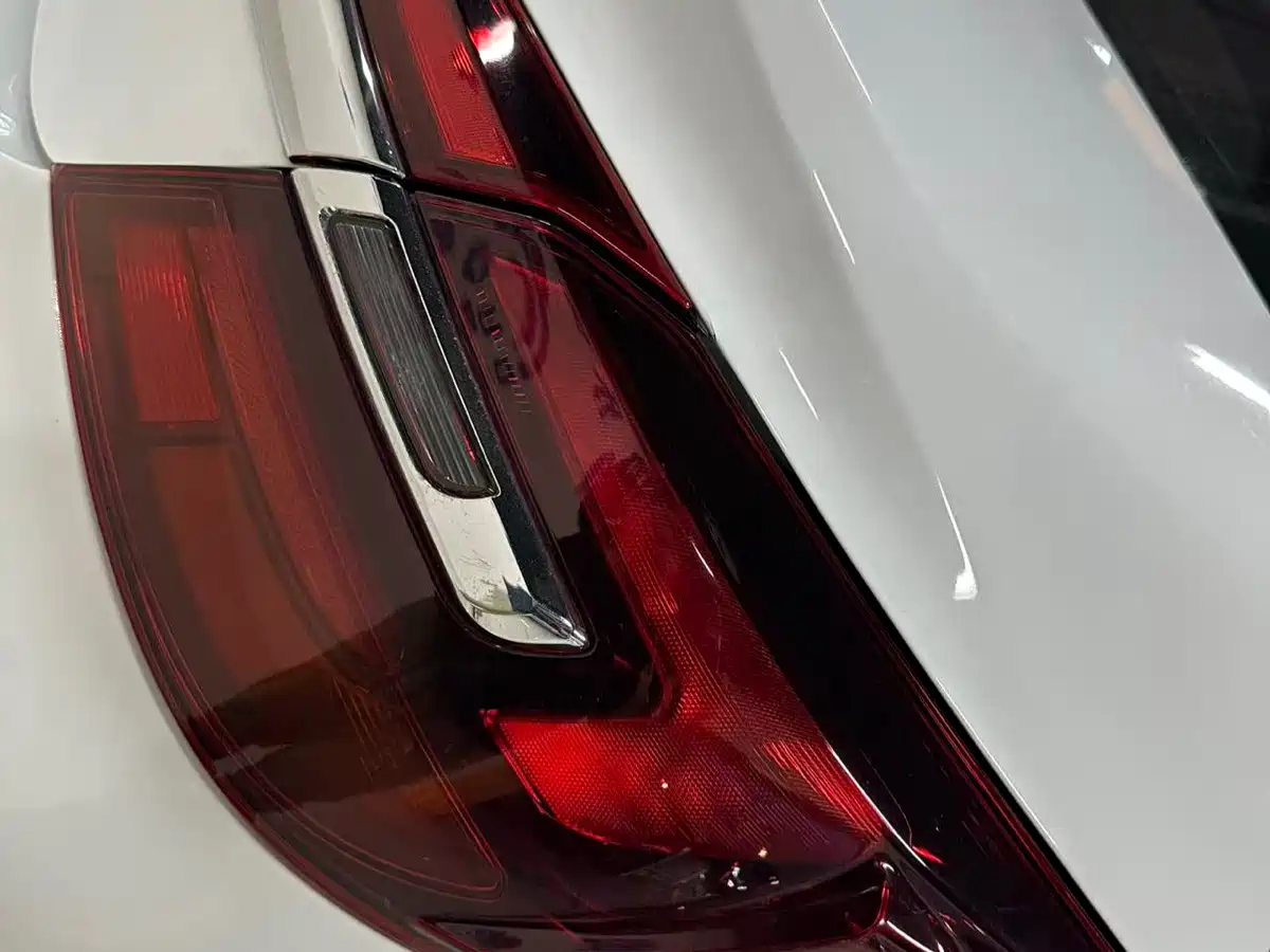 Buick Regal 2015 2.0L Elite Fashion Model фото 14