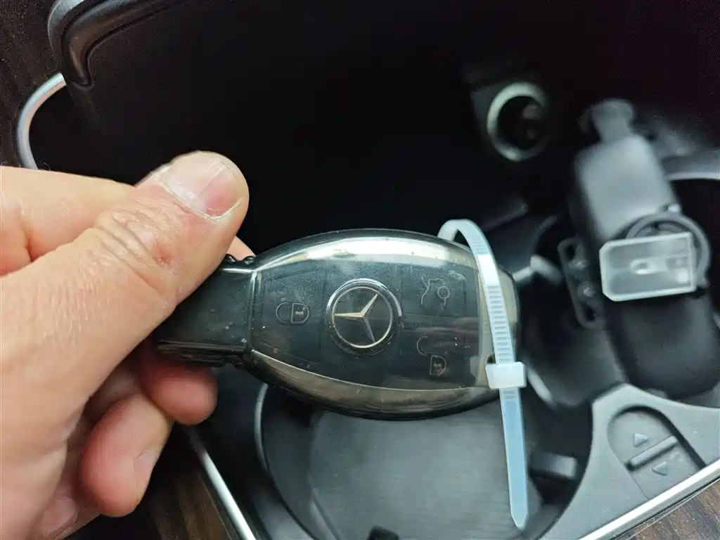 Mercedes-Benz GLC 2017 GLC 260 4MATIC Luxury фото 9