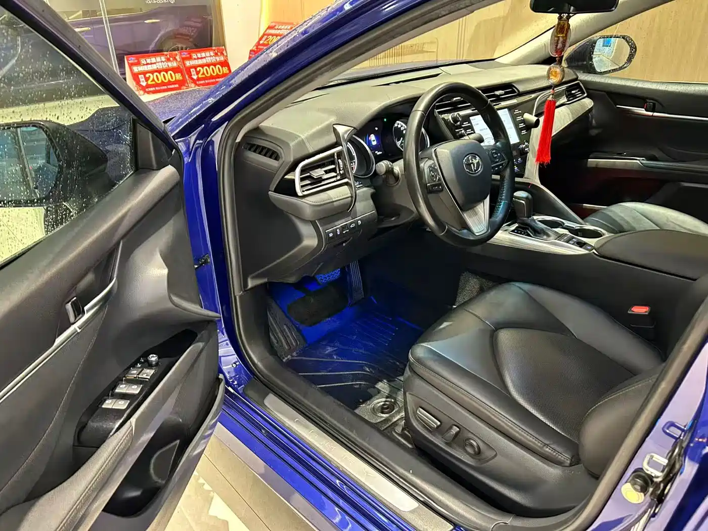 Toyota Camry 2019 Hybrid 2.5HG Luxury Edition China V фото 8