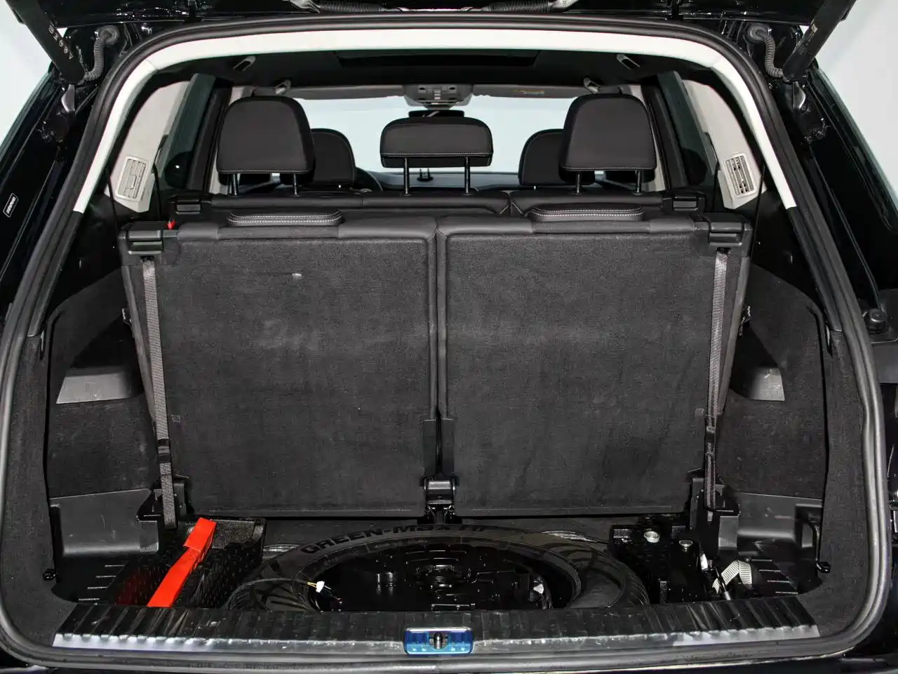 Audi Q6 2024 40 TFSI quattro Cloud View Yulin Package 7-seater фото 7