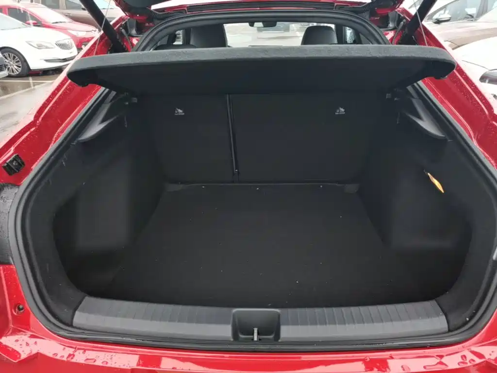 Volkswagen Lamando 2025 2025 Lamando L 2.0T Base