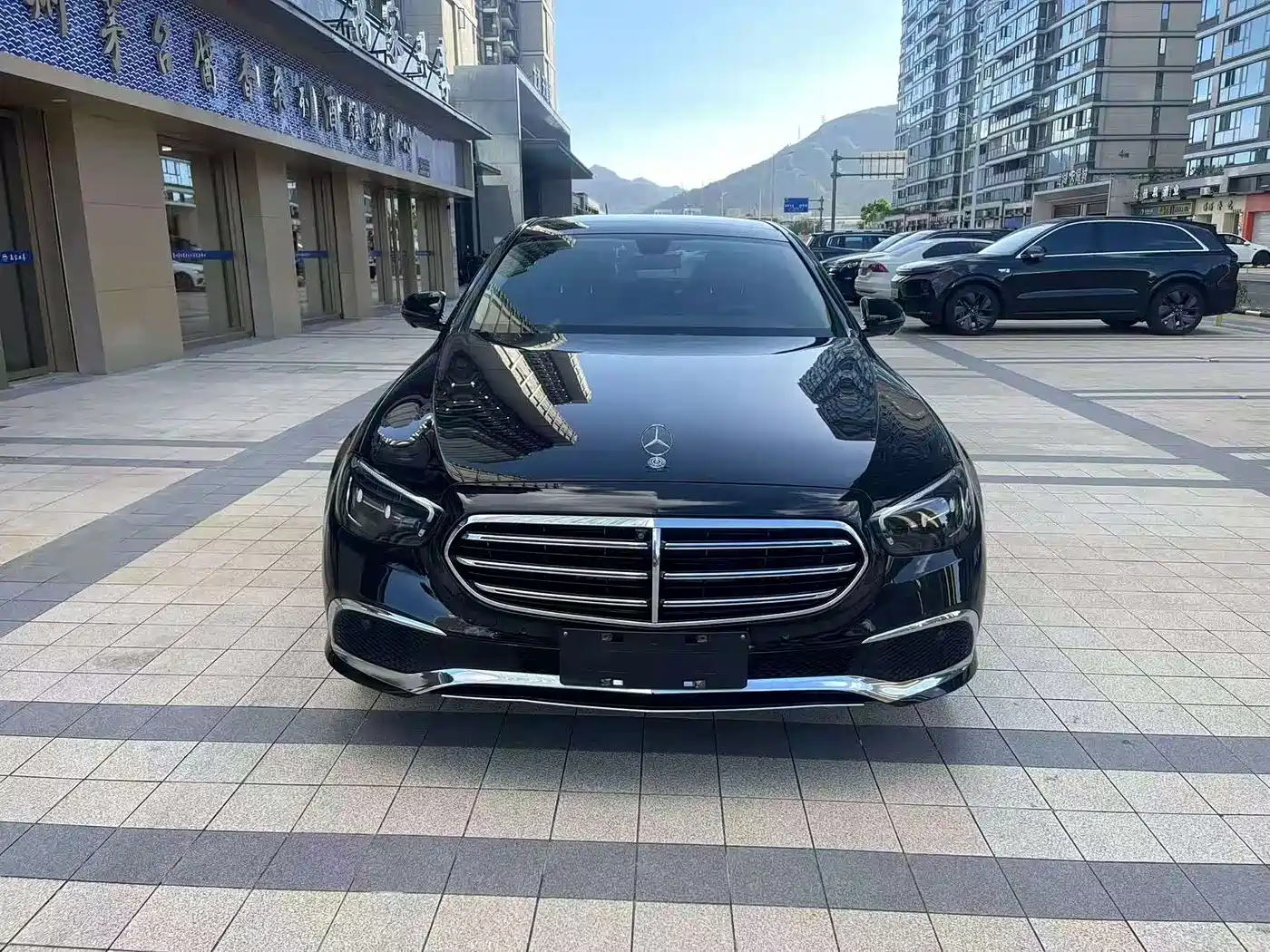  E CLASS
