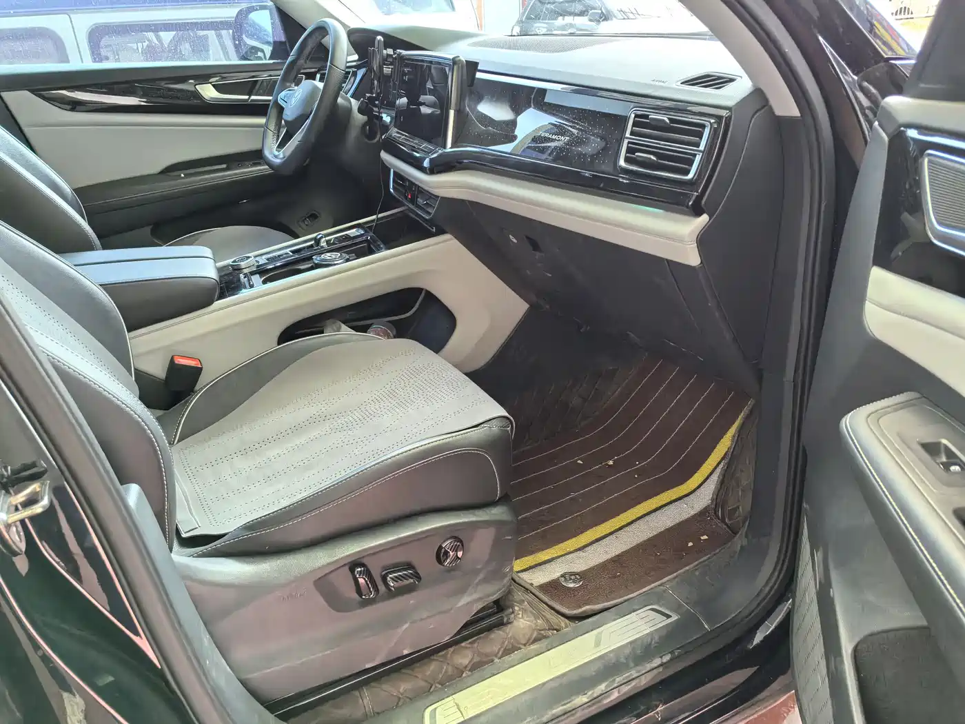 Volkswagen Teramont 2022 380TSI 4MOTION Premium Luxury фото 11