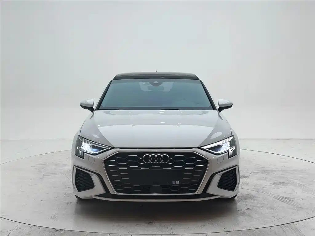 Audi A3 2022 Sportback 35 TFSI Style Sport фото 2