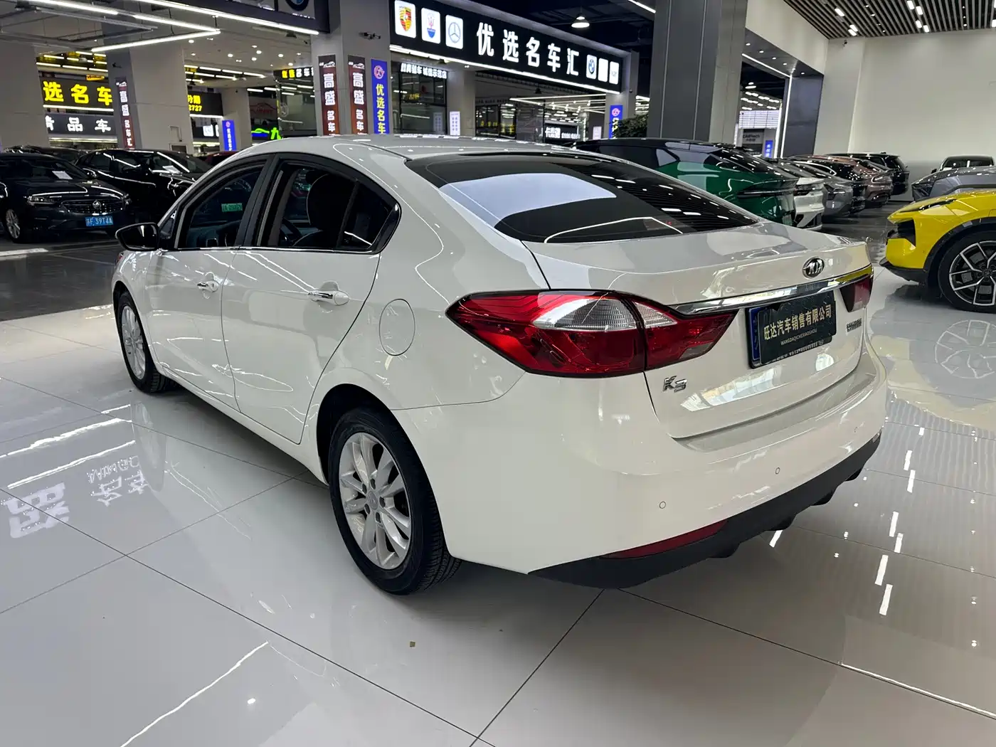 Kia K3 2016 1.6L Automatic GLS фото 18