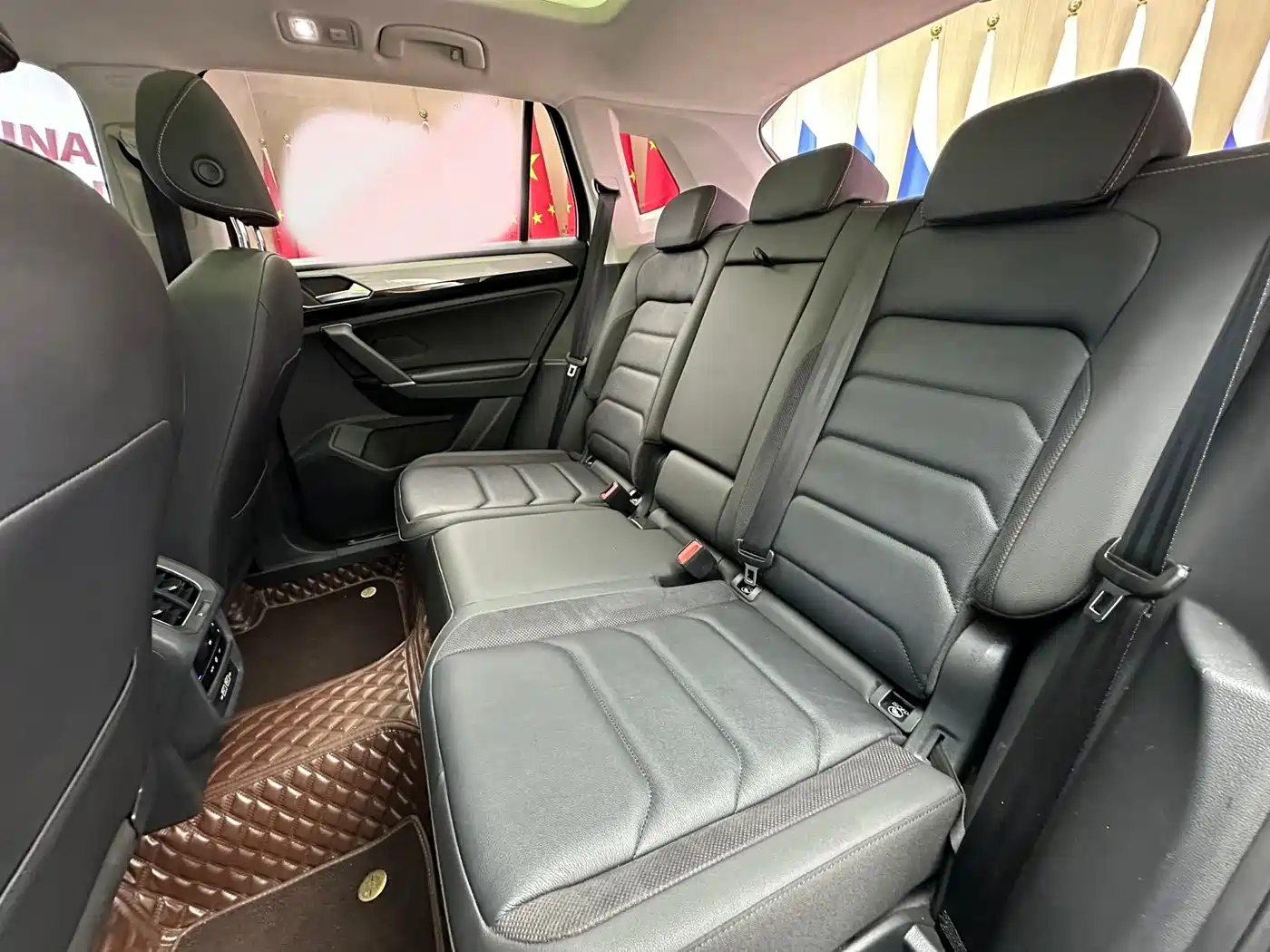 Volkswagen Tayron 2022 280TSI 2WD Luxury Smart Connect Edition фото 14