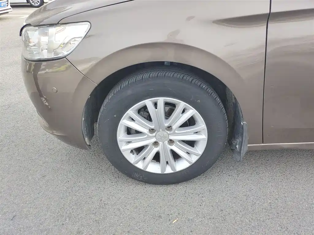 Peugeot 301 2016 1.6L Auto Comfort Edition фото 25