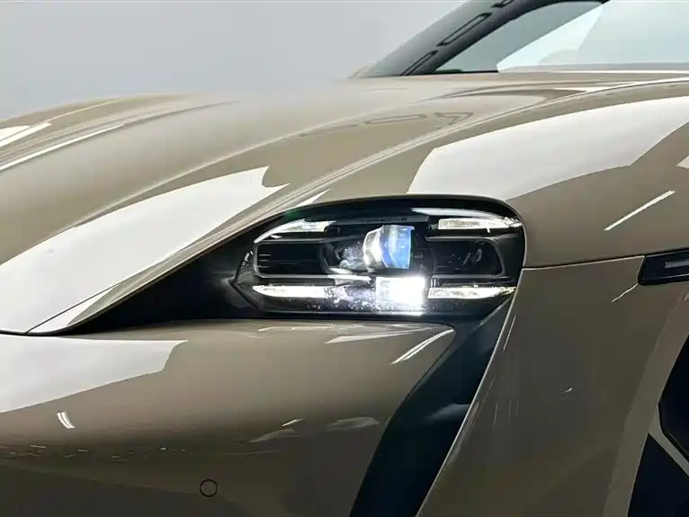 Porsche Taycan 2020 Taycan фото 7