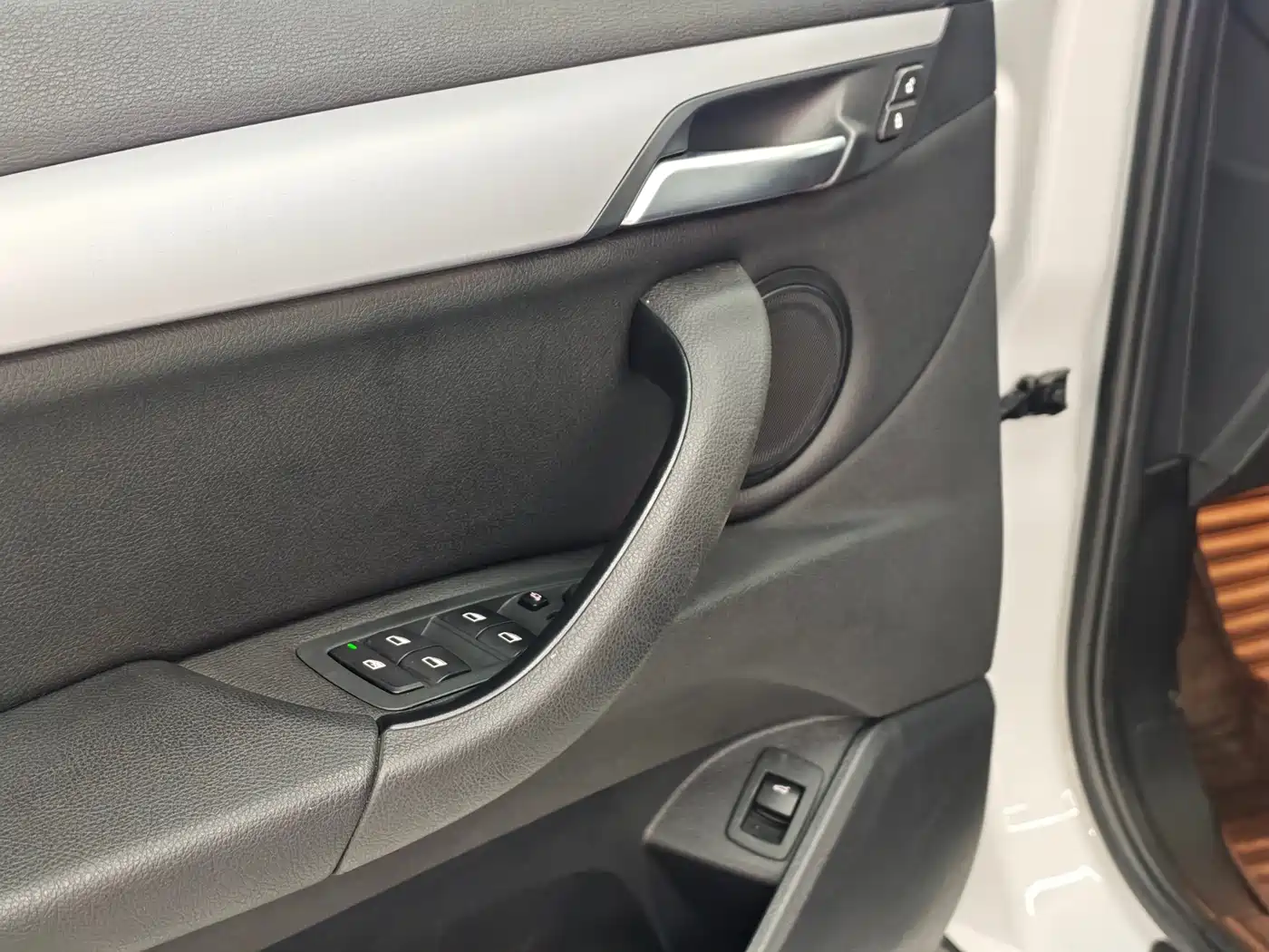 BMW X1 2019 sDrive20Li Leading Model фото 16