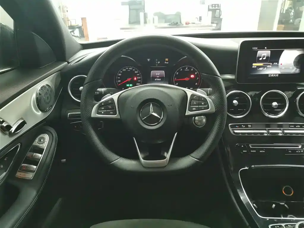 Mercedes-Benz C-Class 2017 Facelift C 200 Sport Edition фото 11
