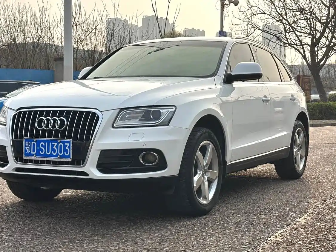 Audi Q5 2015 40 TFSI Technology