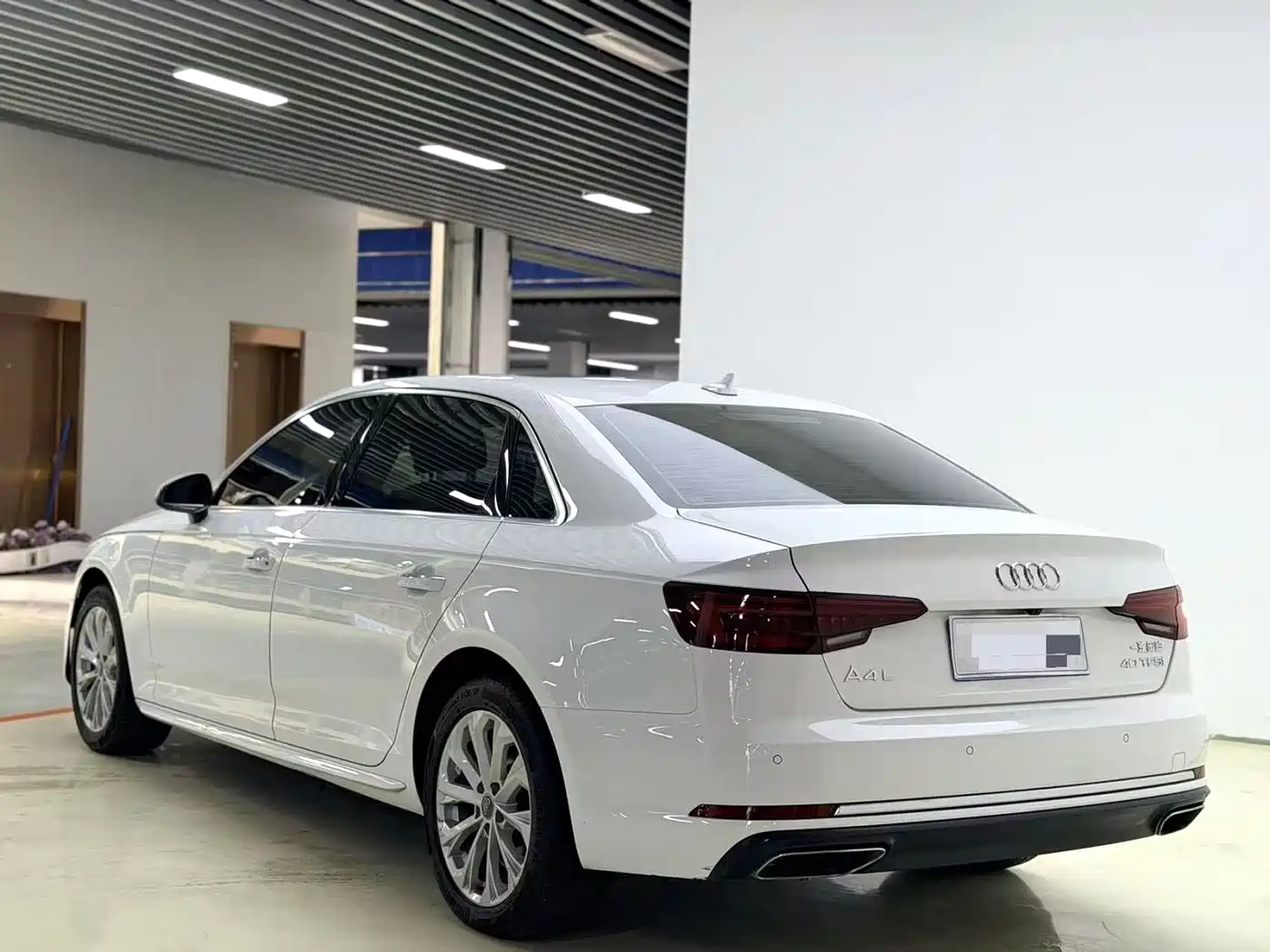 Audi A4L 2019 40 TFSI Progressive (China V) фото 4