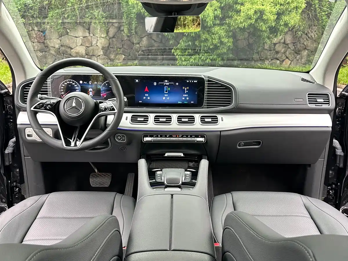 Mercedes-Benz GLE Coupe 2024 GLE 350 4MATIC Coupe SUV Luxury фото 14