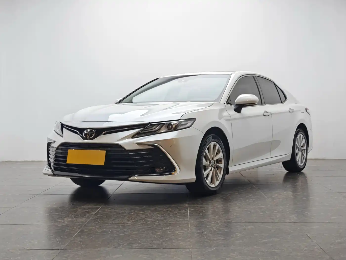 Toyota Camry 2021 2.0G Luxury Edition