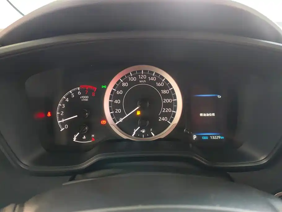 Toyota Corolla 2023 1.2T Elite Edition фото 14