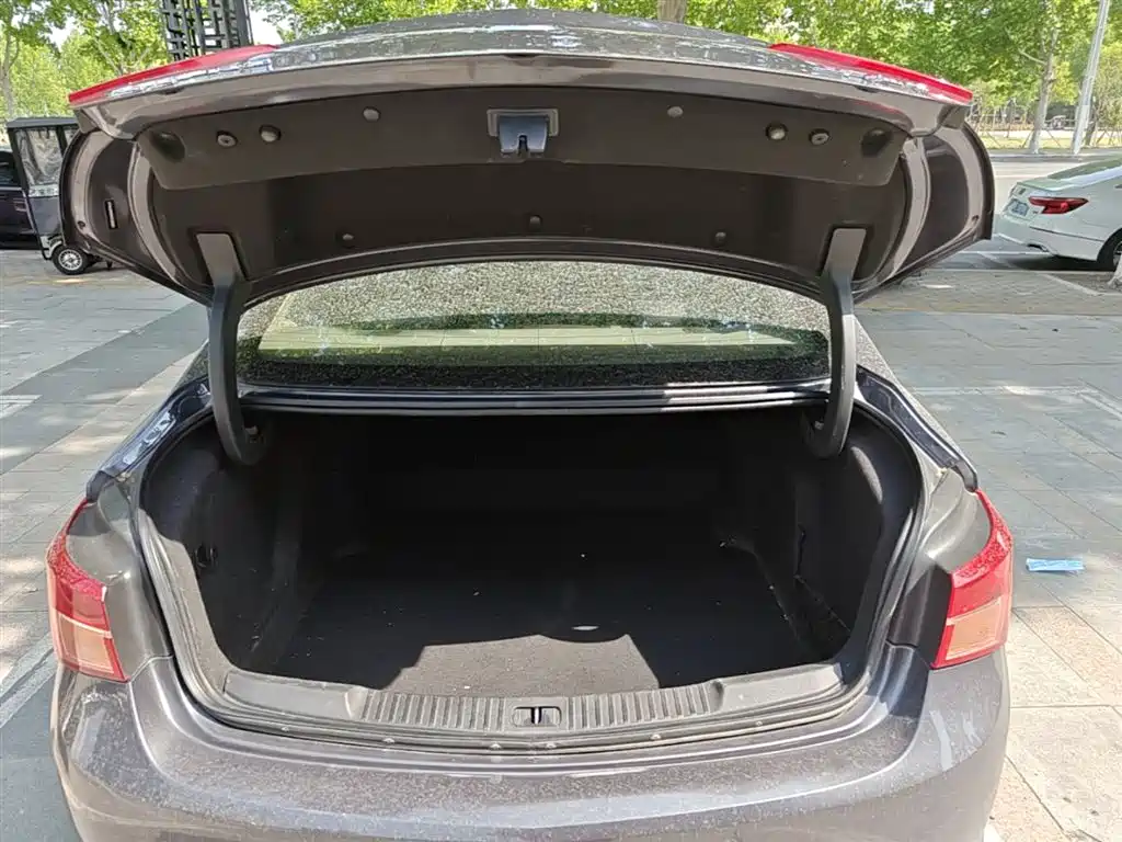 Buick Verano 2015 Sedan 15S Automatic Leading фото 19