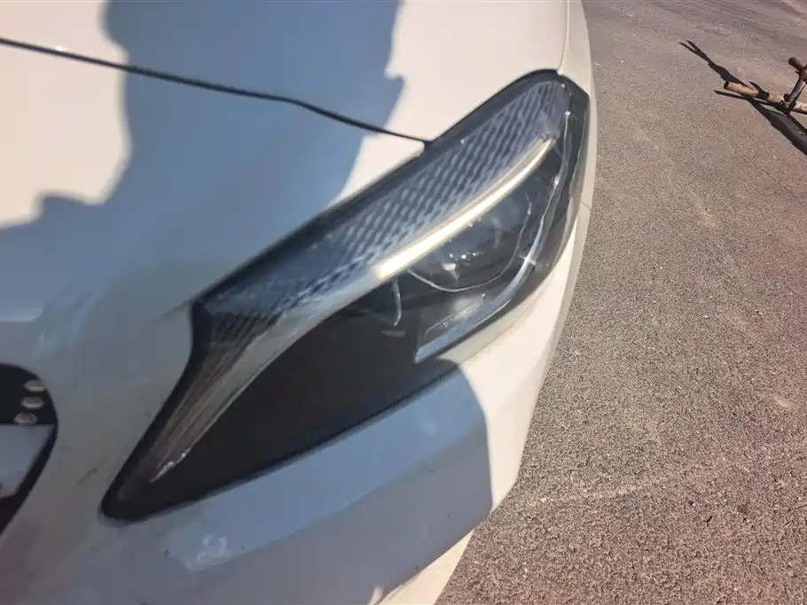 Mercedes-Benz A-Class (Import) 2018 A 200 Sport фото 5