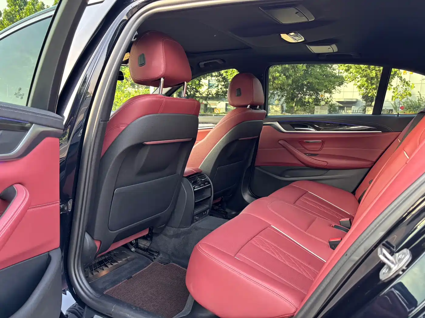 BMW 5 Series 2022 525Li M Sport Package фото 7